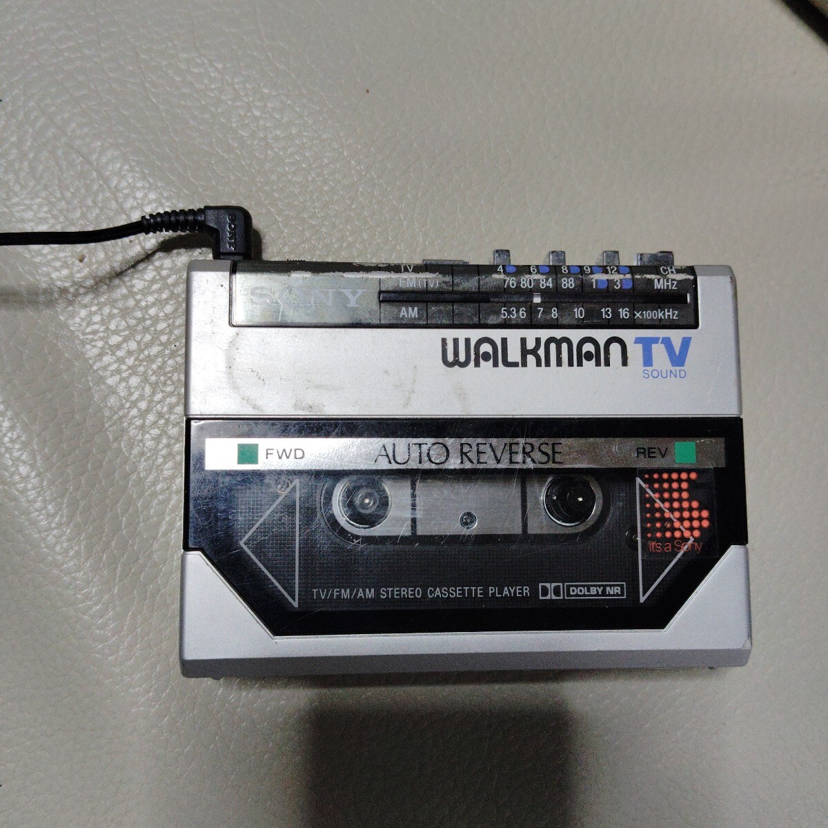 SONY WALKMAN「WM-F55」TV/FM/AM STEREO CASSETTE PLAYER SONY WALKMAN「WM-F55」TV/FM/AM STEREO CASSETTE PLAYER