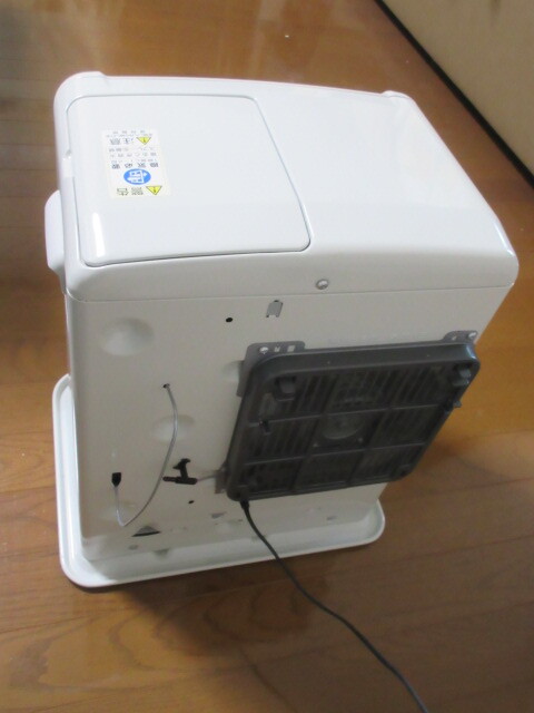 送料込 ダイニチ 石油ファンヒーター FW-3218NE ブルーヒーター 送料込 ダイニチ 石油ファンヒーター FW-3218NE ブルーヒーター