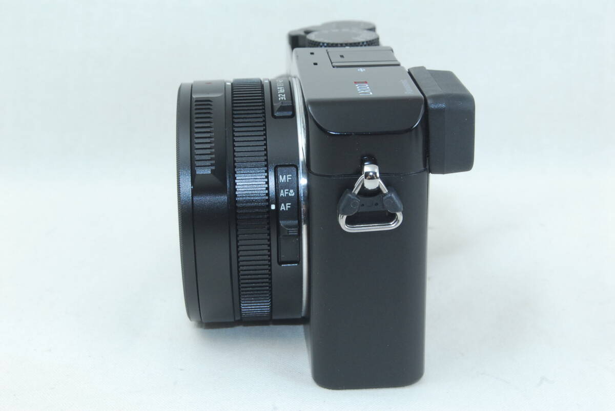 美品 Panasonic パナソニック LUMIX DC-LX100M2 LX100 II 美品 Panasonic パナソニック LUMIX DC-LX100M2 LX100 II