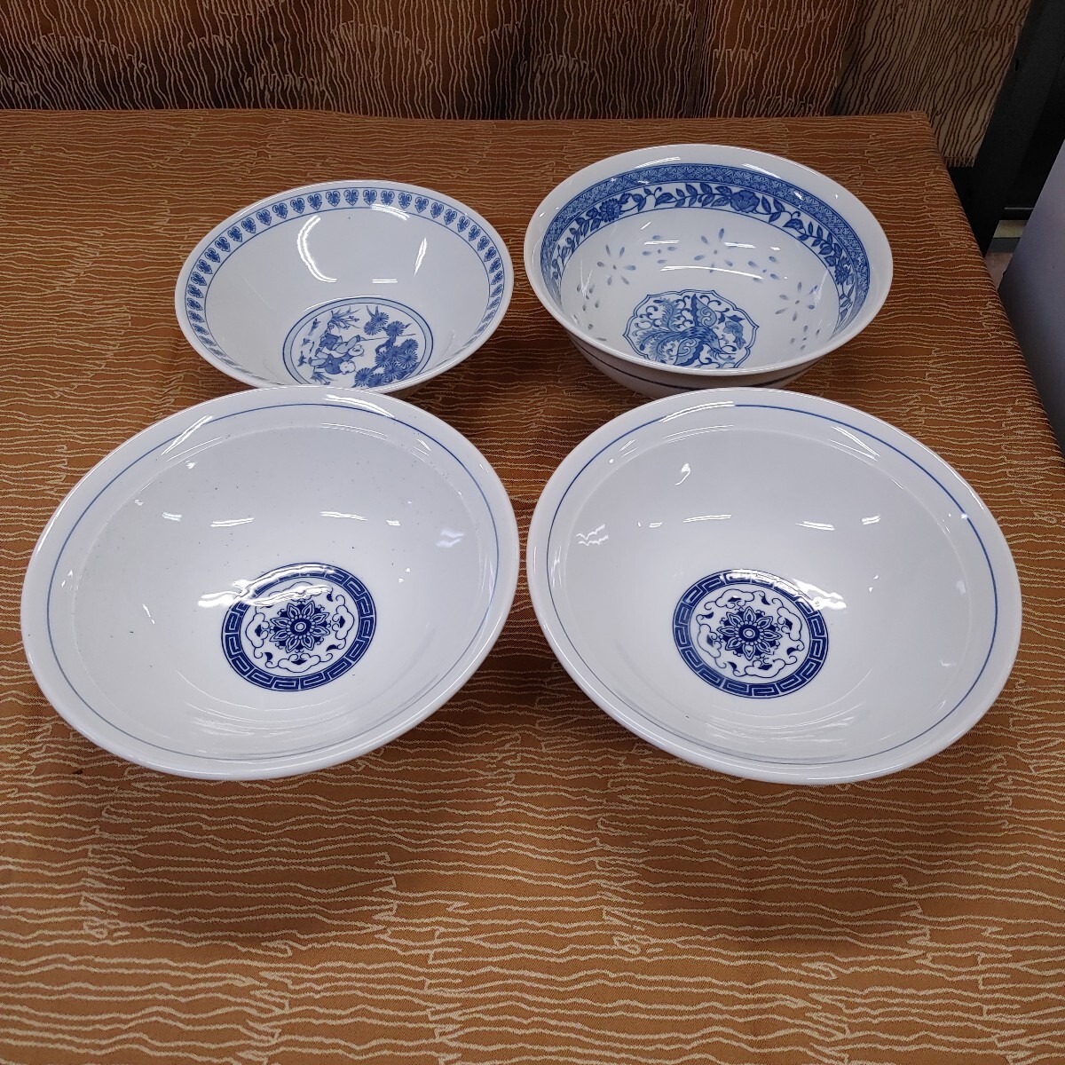 中華どんぶり ラーメン鉢 まとめ 4皿】中古品 ラーメン丼 食器 中華どんぶり ラーメン鉢 まとめ 4皿】中古品 ラーメン丼 食器