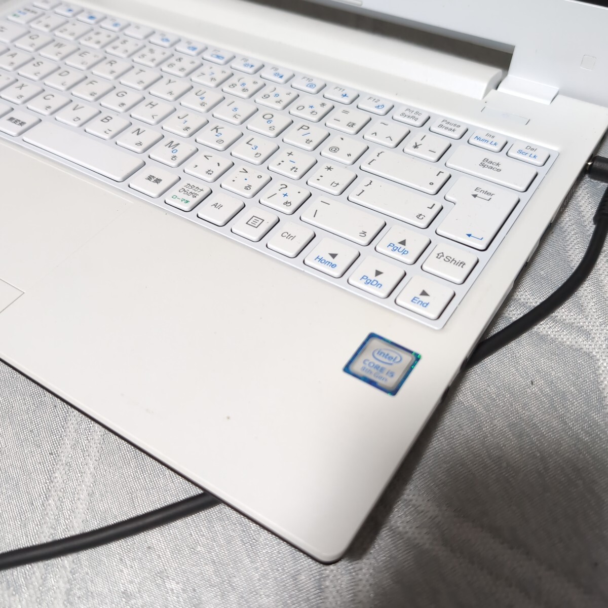 mouse MB-J350EN-A Core i5 ホワイト mouse MB-J350EN-A Core i5 ホワイト mouse MB-J350EN-A Intel