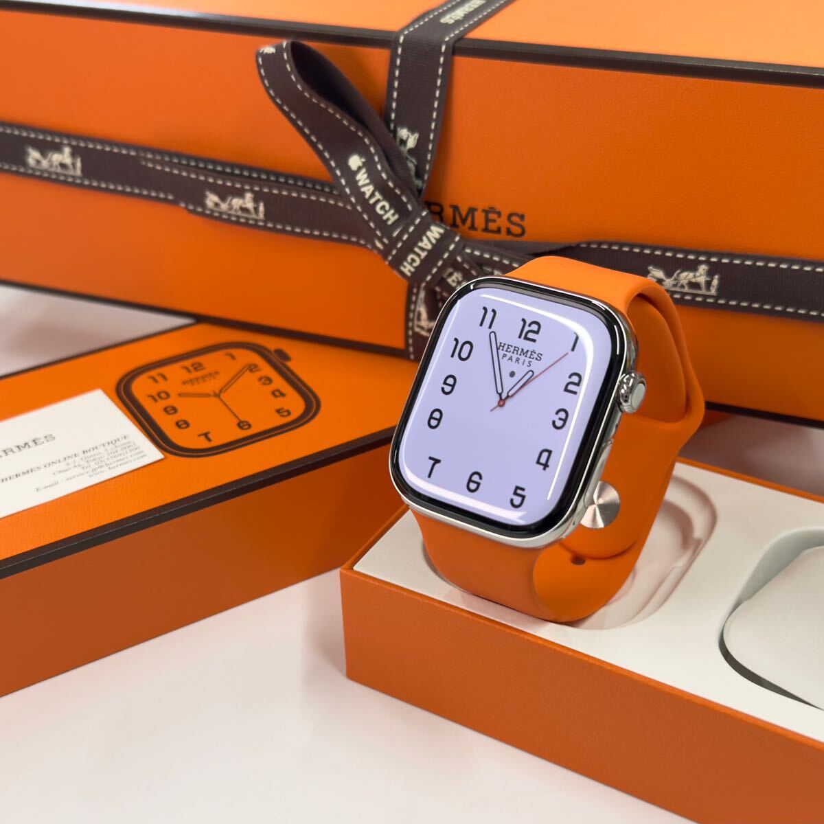 即決 ほぼ未使用 最新 Apple Watch series10 HERMES シルバー 即決 ほぼ未使用 最新 Apple Watch series10 HERMES シルバー