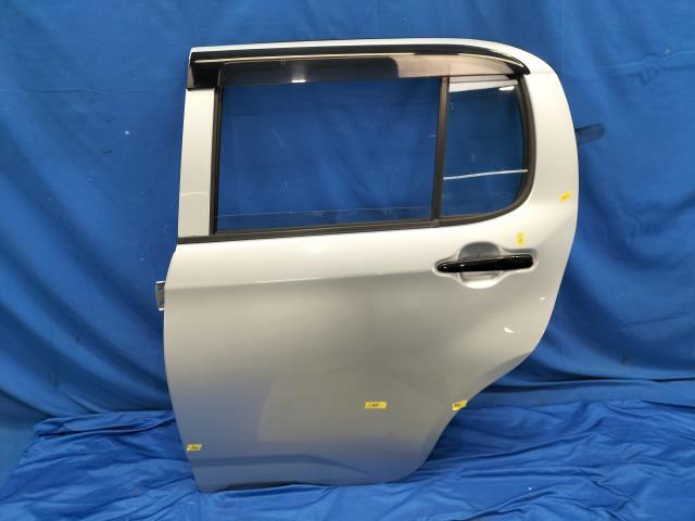 パッソ DBA-M700A 左RドアASSY X S S28 67004-B1090