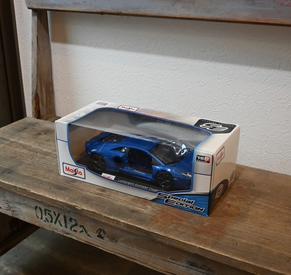 ○Maisto　SE　special edition マイスト　ランボルギーニ　aventador coupe　車のフィギア　ブルー　古道具のgplus広島 2411i