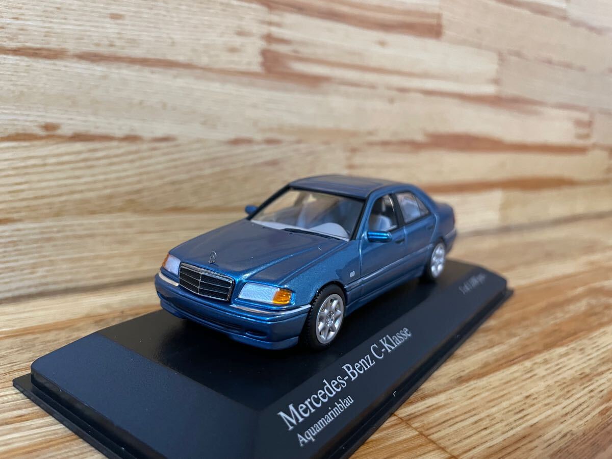 1/43 ミニチャンプス メルセデスベンツ Cクラス 1997 Mercedes 1/43 ミニチャンプス メルセデスベンツ Cクラス 1997 Mercedes