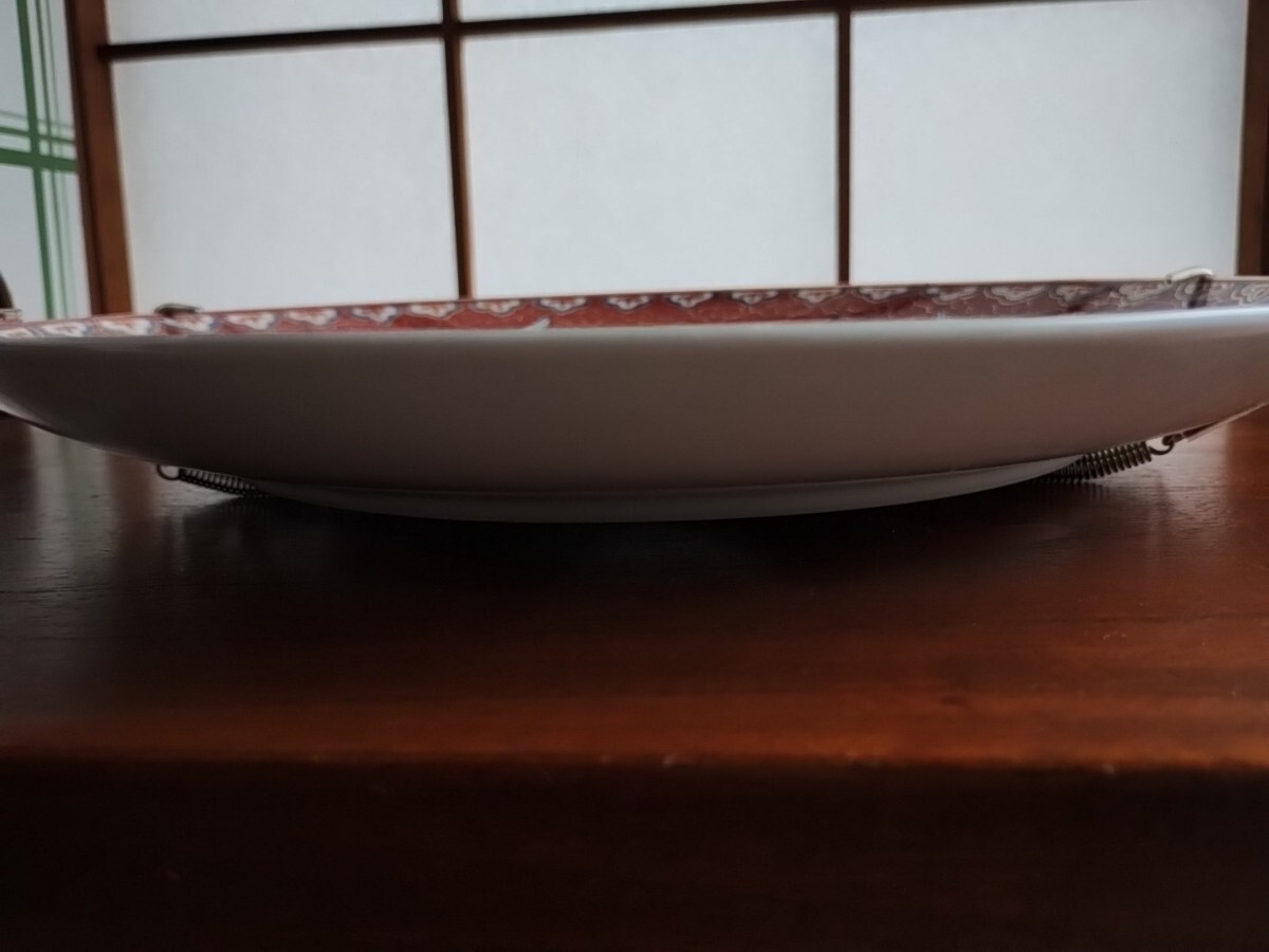 絵皿 壁掛け 赤絵 鶴 花柄 ヴィンテージ 昭和レトロ 陶磁器 金彩 絵皿 壁掛け 赤絵 鶴 花柄 ヴィンテージ 昭和レトロ 陶磁器 金彩