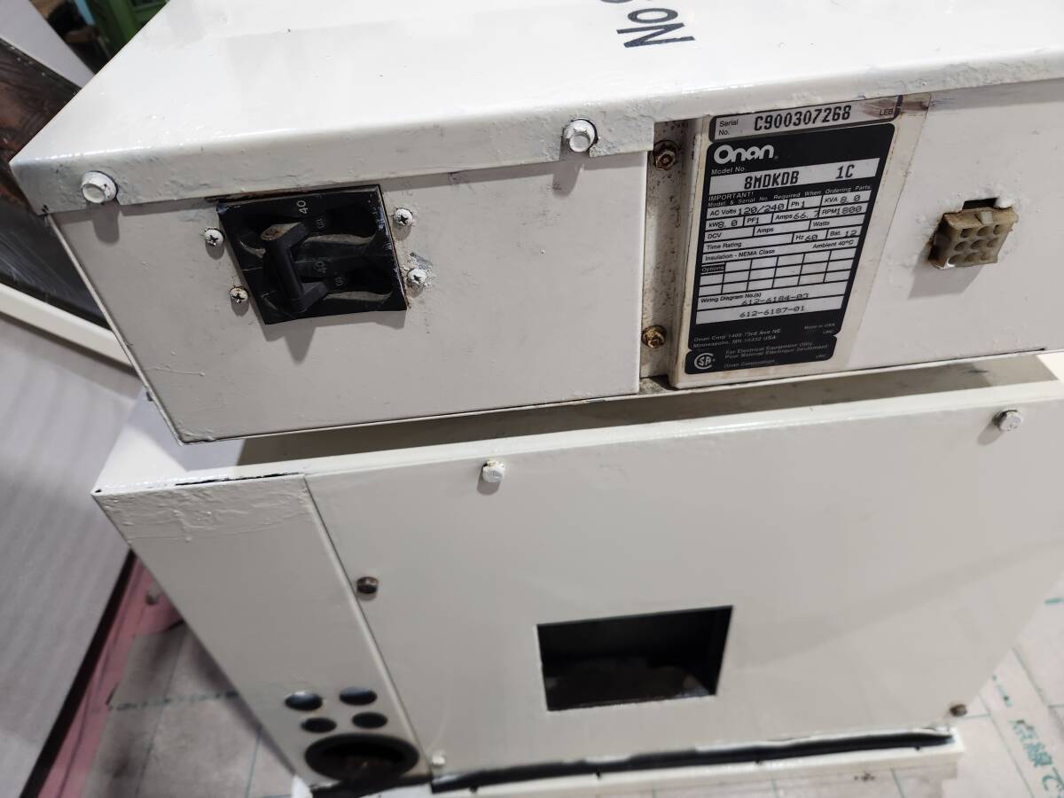 ONAN オナン発電機 8MDKDB 中古発電機 整備済み(電装品 ONAN オナン発電機 8MDKDB 中古発電機 整備済み(電装品