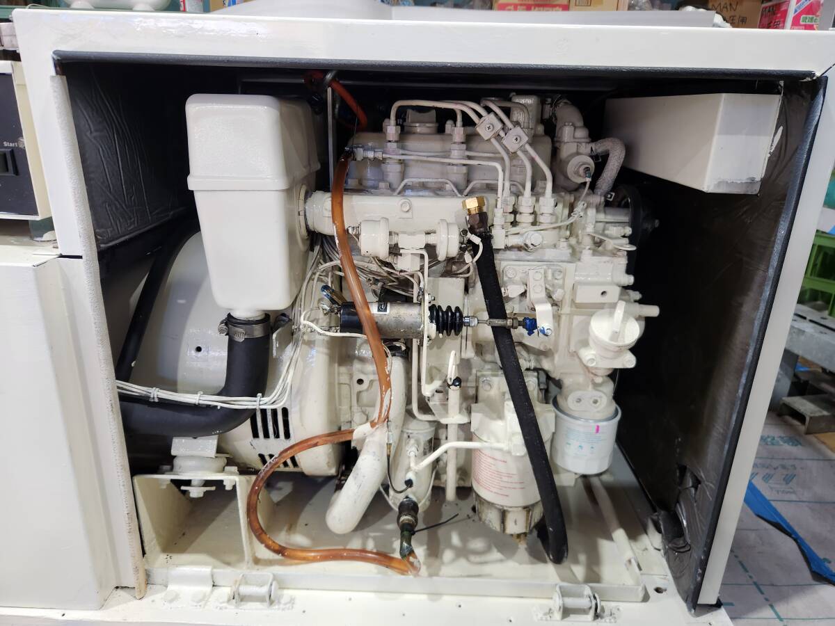 ONAN オナン発電機 8MDKDB 中古発電機 整備済み(電装品 ONAN オナン発電機 8MDKDB 中古発電機 整備済み(電装品