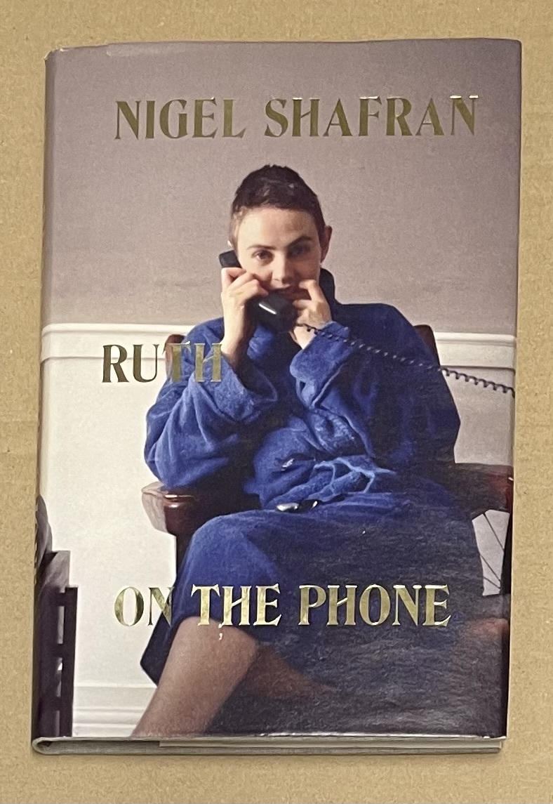 Yahoo!オークション - NIGEL SHAFRAN RUTH ON THE PHONE 写真集 Yahoo!オークション - NIGEL SHAFRAN RUTH ON THE PHONE 写真集