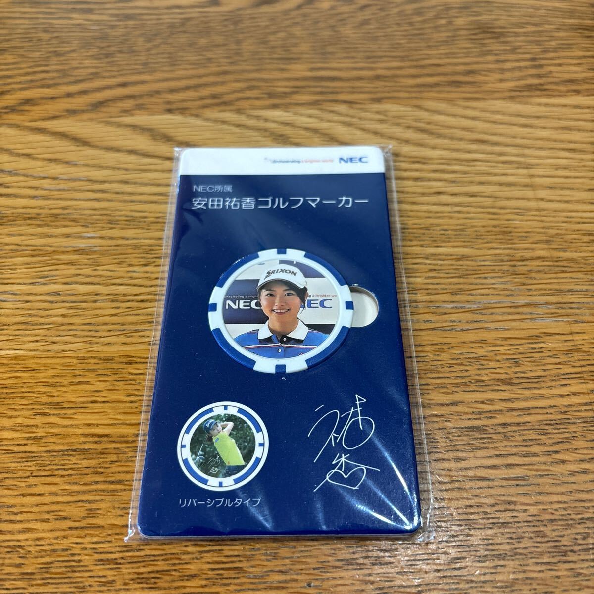 NEC所属 安田祐香プロ ゴルフボールマーカー ブルー系 未使用品 NEC所属 安田祐香プロ ゴルフボールマーカー ブルー系 未使用品