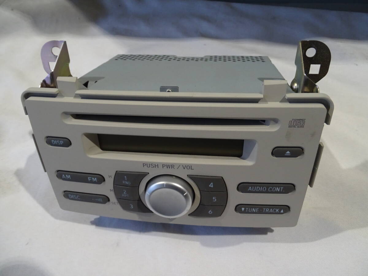 売り切り！ダイハツ ミラココアL675S L685S 純正オーディオ