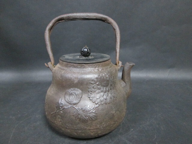 夕霧】煎茶道具時代黄銅蓋鉄瓶|アンティーク、コレクション 夕霧】煎茶道具時代黄銅蓋鉄瓶|アンティーク、コレクション