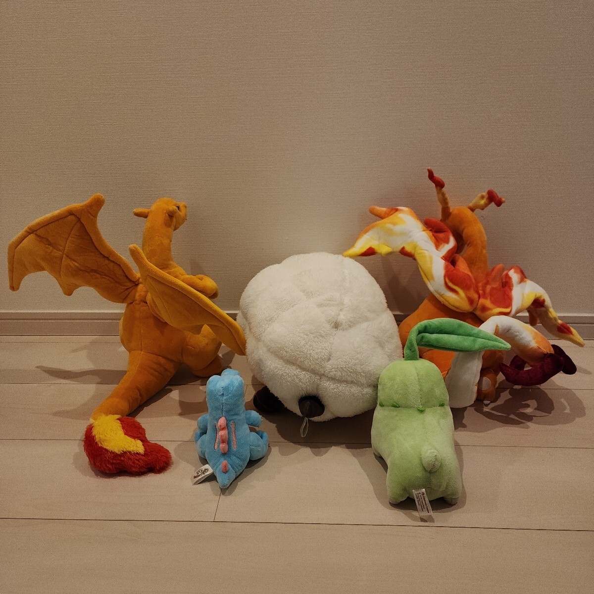 極美品】Pokemon Center ポケモンセンター ポケドール パチリス 極美品】Pokemon Center ポケモンセンター ポケドール パチリス