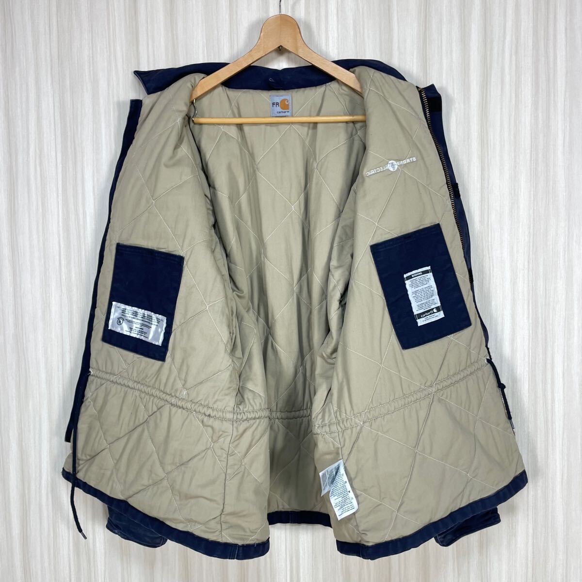 希少 メキシコ製 Carhartt カーハート FRシリーズ 企業ロゴ 中綿 希少 メキシコ製 Carhartt カーハート FRシリーズ 企業ロゴ 中綿