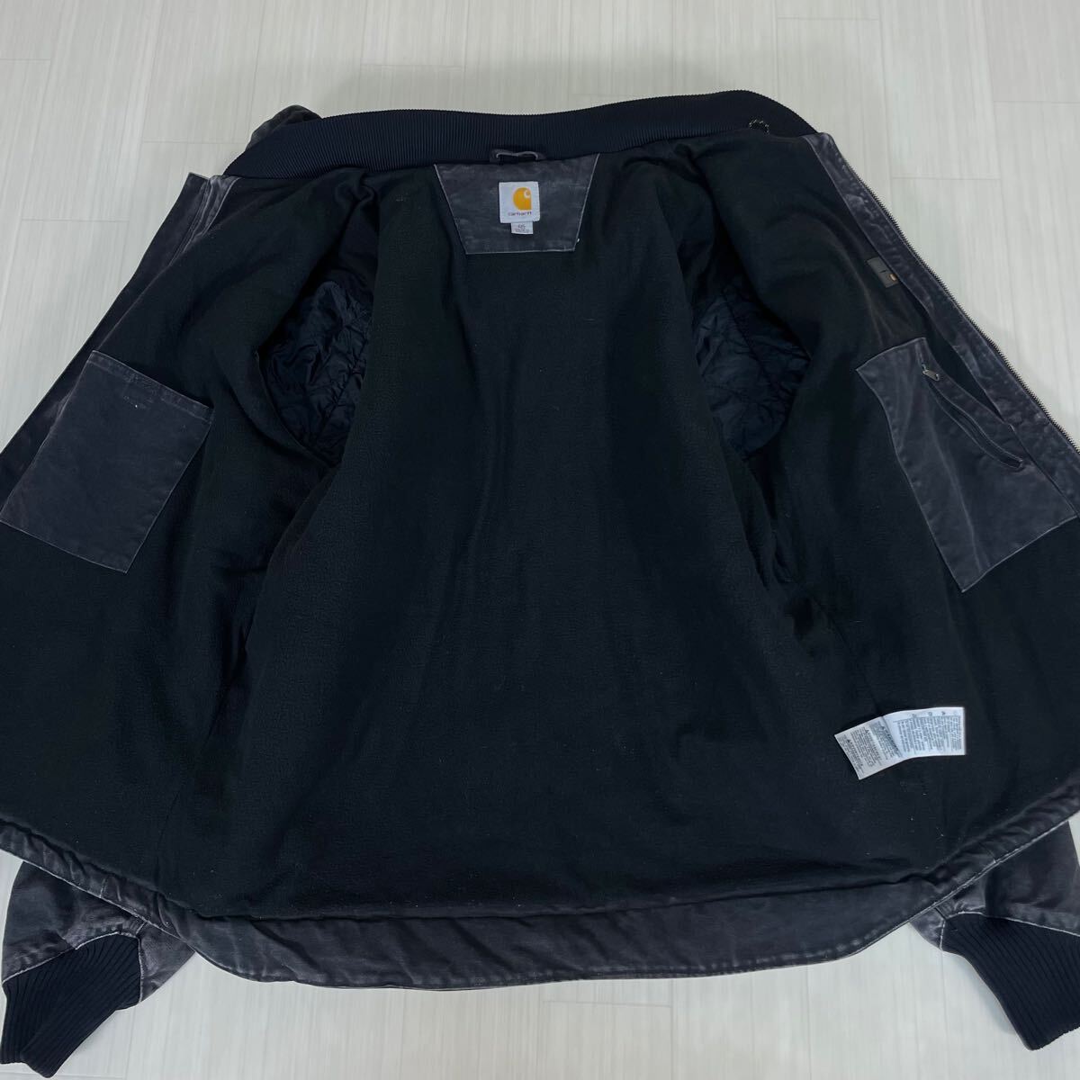 希少 メキシコ製 Carhartt カーハート 革ロゴ フリース裏地 希少 メキシコ製 Carhartt カーハート 革ロゴ フリース裏地
