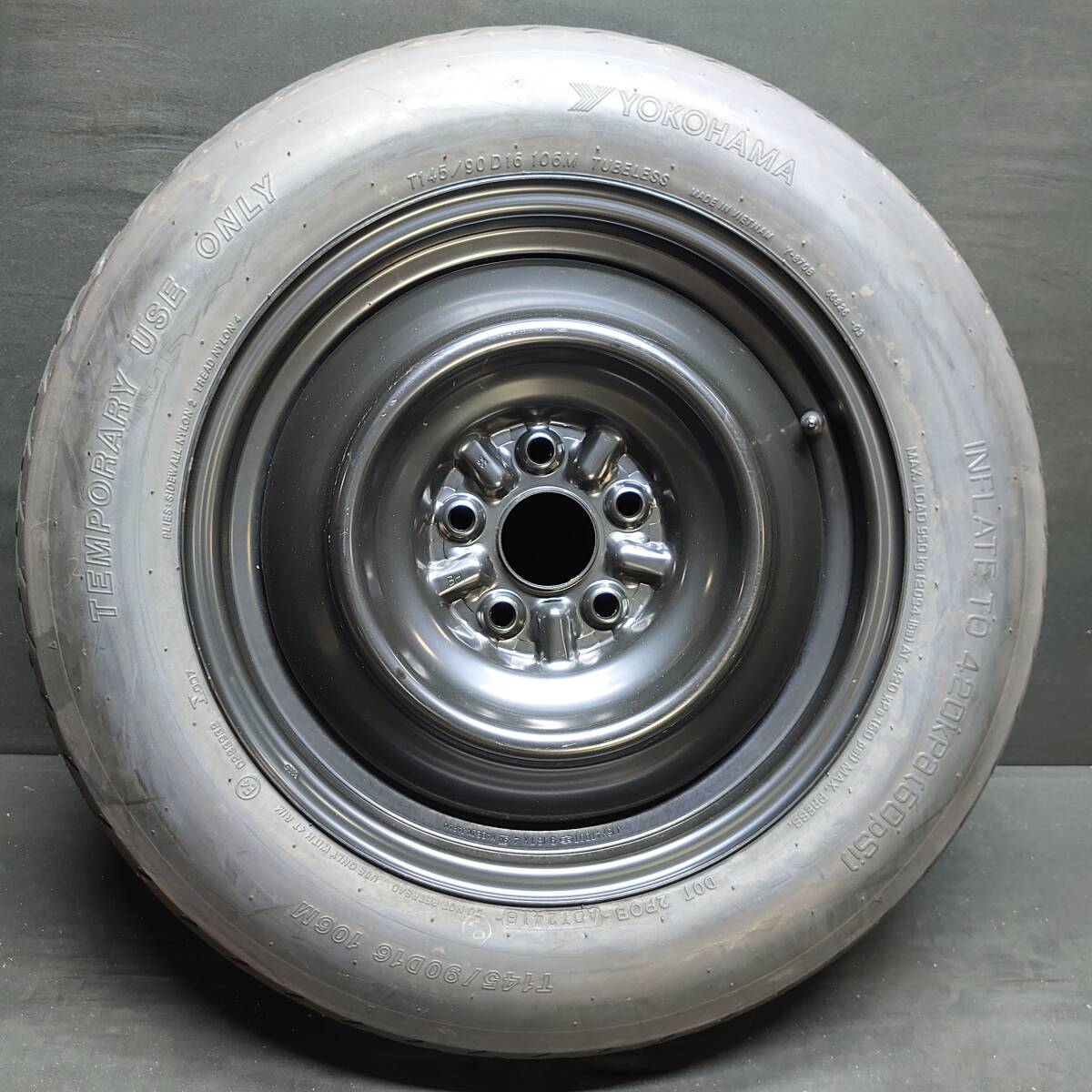★☆ トヨタ スペアタイヤ 刻印 BH T145/90D16 106M PCD114.3/5穴 1本のみ #23791 ☆★