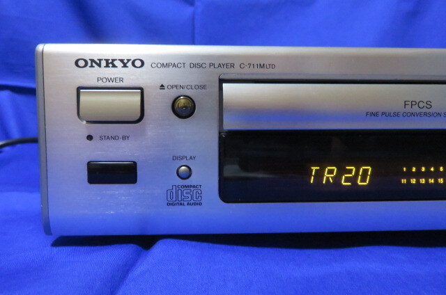 ONKYO CDプレイヤー C-711MLTD、取扱説明書（コピー）　（動作良好、メンテナンス済）
