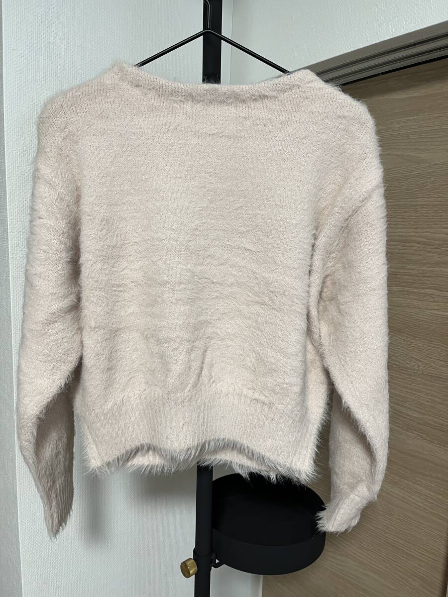 【新品未使用タグ付】JUSGLITTY ジャスグリッティー フェザーゆるプルオーバー サイズ2 薄ピンク _画像7