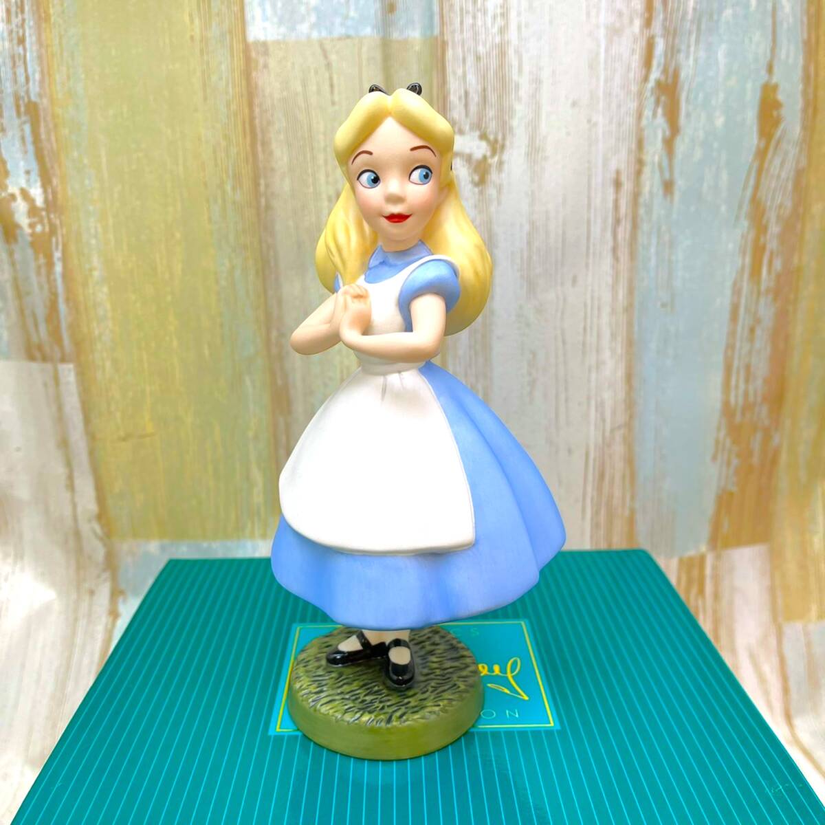 ディズニー　フィギュア 希少☆WDCC 不思議の国のアリス Alice in Wonderland Yes， Your