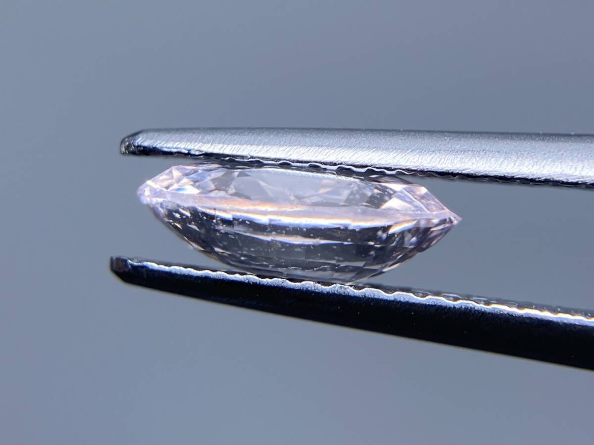 サファイア 非加熱 2.10ct GIA鑑別書付き 9.32×7.27×3.43 ルース サファイア 非加熱 2.10ct GIA鑑別書付き 9.32×7.27×3.43 ルース