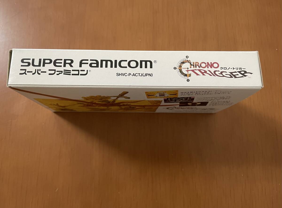 美品 スクウェア名作 クロノトリガー 箱説付き パンフレット付属 美品 スクウェア名作 クロノトリガー 箱説付き パンフレット付属