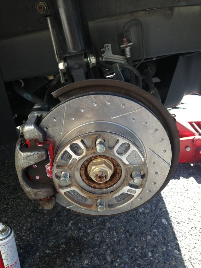 VOING DP Grand Voyager GS33L/GS38L 3.3/3.8 V6 99/12~01 передний разрез углубление тормозной диск