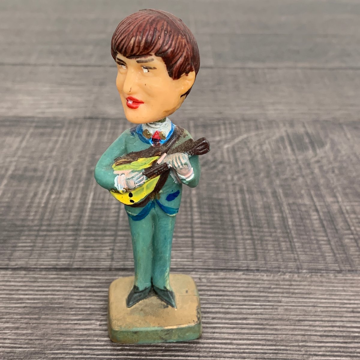 ビートルズ フィギュア 4体セット　古い当時物　　首ふり人形 ビンテージ◇ビートルズ 首振り人形 The Beatles 4体セット
