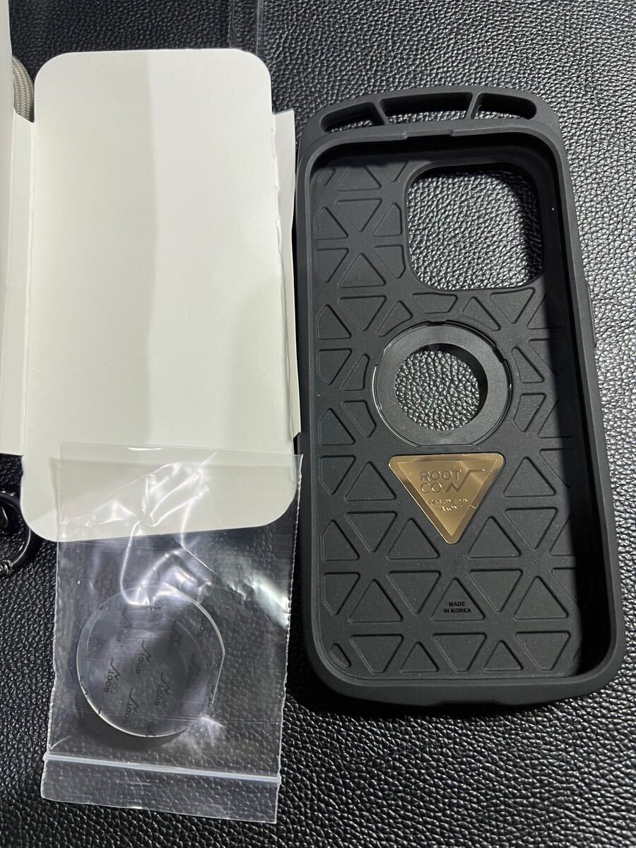 美品 ROOT CO. iPhone1Pro用ケース 2個セット おまけ付き ケース 美品 ROOT CO. iPhone1Pro用ケース 2個セット おまけ付き ケース