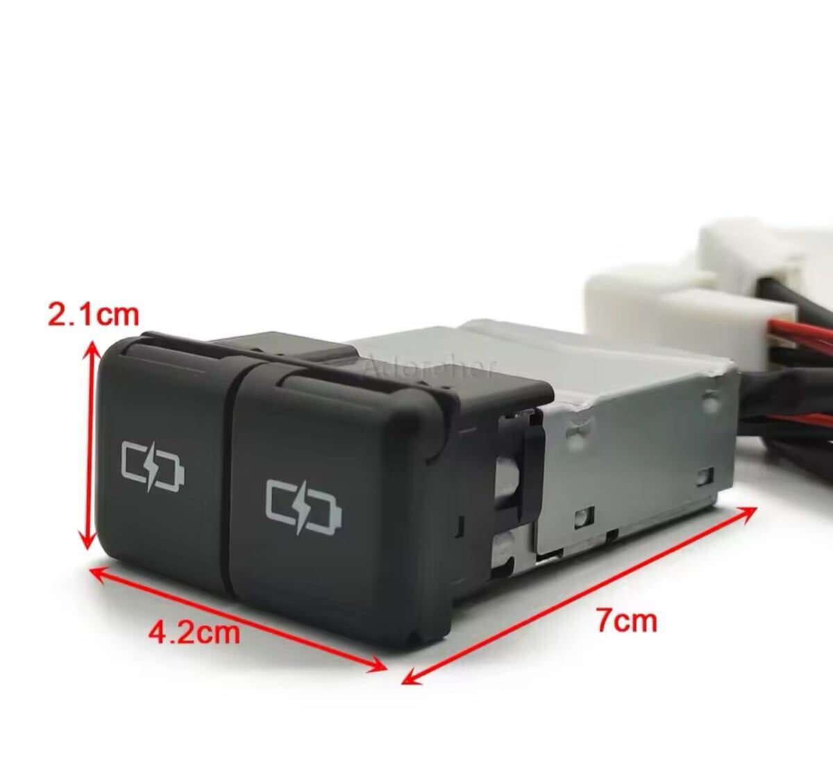 トヨタ用 USB Type-C デュアル急速充電ポート 防塵カバー付き トヨタ用 USB Type-C デュアル急速充電ポート 防塵カバー付き