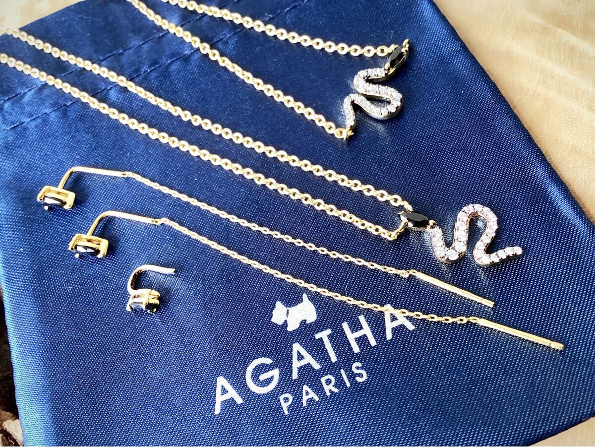 【AGATHA】アガタ　PLAQUE OR　キラキラビジュー　蛇デザイン　ネックレス　ピアス2種　ブレスレット　4點セット　ゴールド