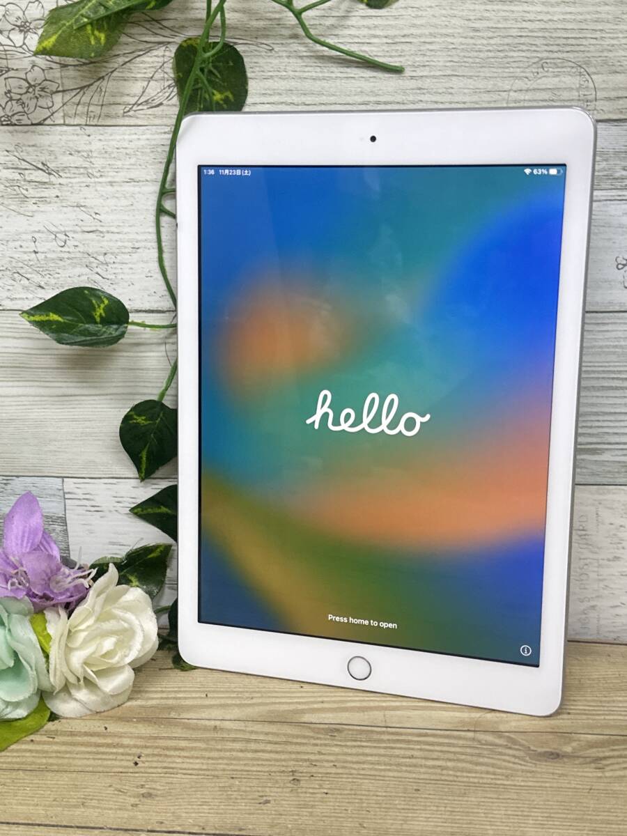 【動作品】Apple iPad 第5世代 32GB Wi-Fi A1822(MP2G2J/A)/シルバー/動作品