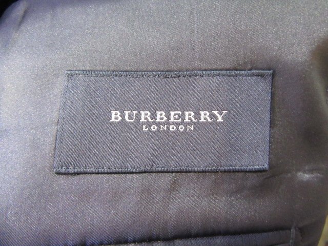 *Burberry LONDON Burberry London jacket men's navy blue color check pattern size unknown used *6098