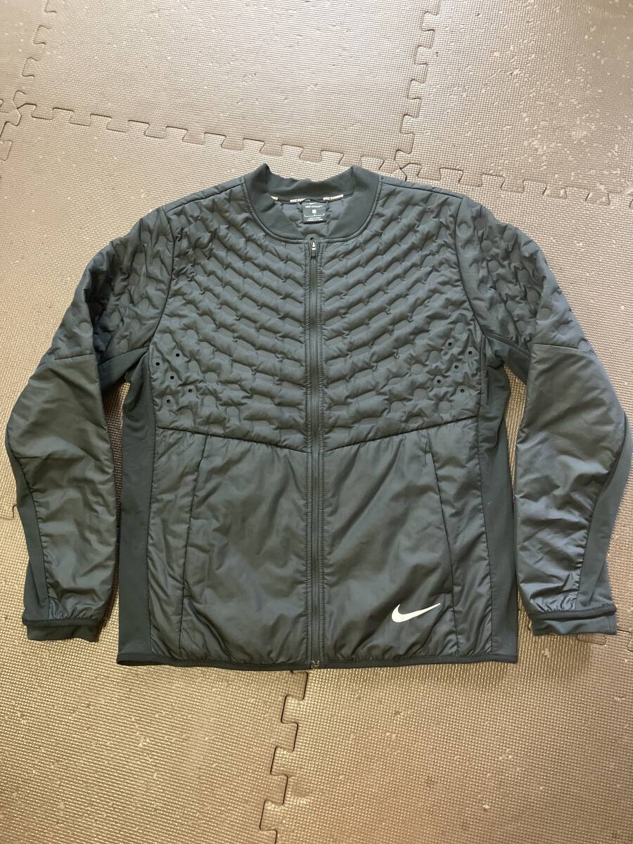 ★USED【NIKE】ナイキランニングジップアップウェア(メンズＬ)黒★
