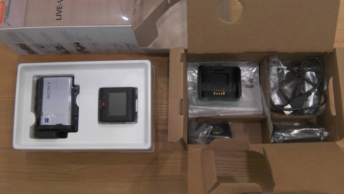 ソニー アクションカム HDR-AS300R LIVE-VIEW REMOTE KIT
