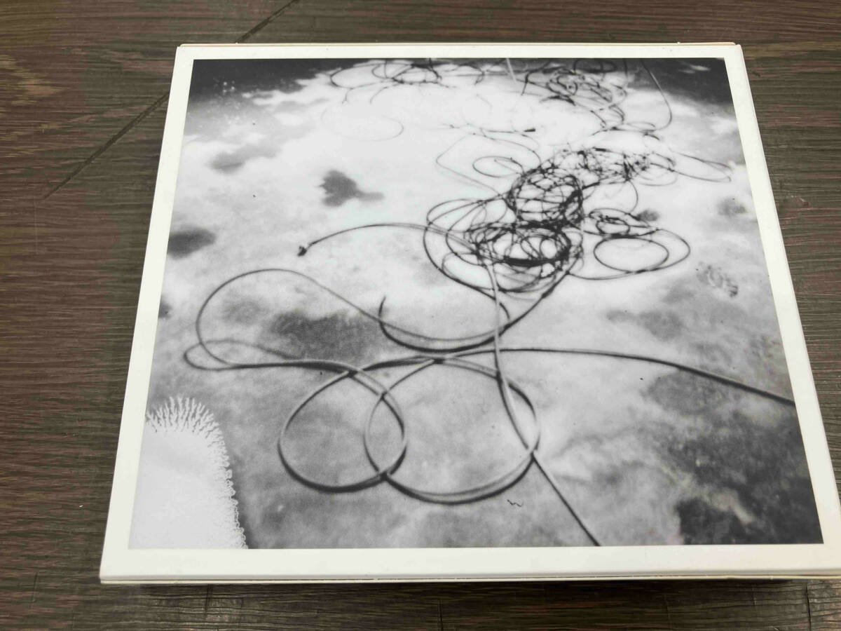 (オリジナル金テープ欠品) 福山雅治 CD AKIRA(初回限定「KICK-OFF STUDIO LIVE『序』」盤)(初回プレス仕様)(CD+Blu-ray Disc)_画像2