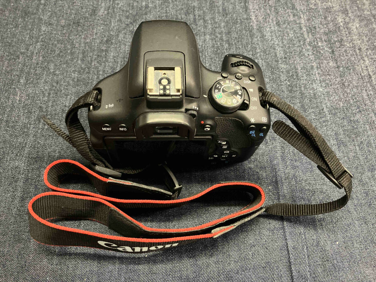 ジャンク Canon EOS Kiss X8i ダブルズームキット 0590C003