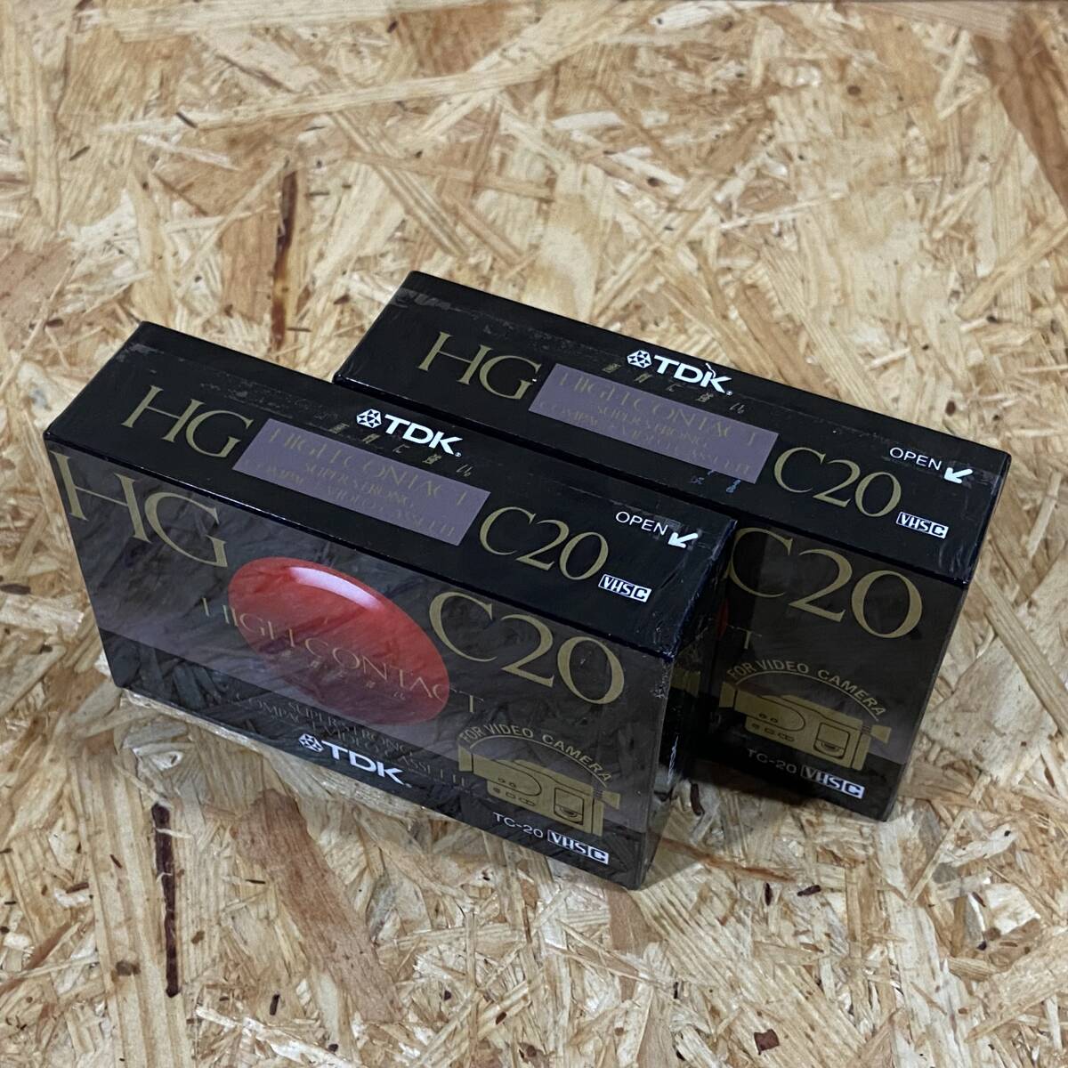 VHS C用ビデオカセット2本 TDK 品番TC?20HGF