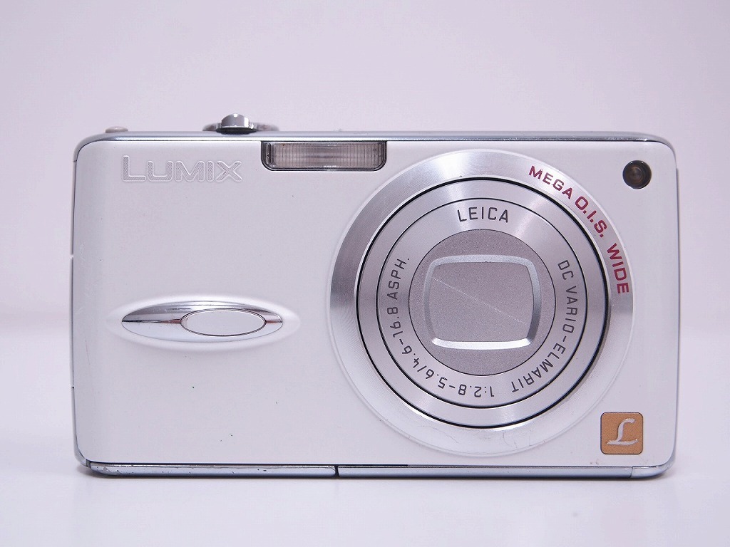 パナソニック Panasonic デジタルカメラ DMC-FX01 コンパクト パナソニック Panasonic デジタルカメラ DMC-FX01 コンパクト