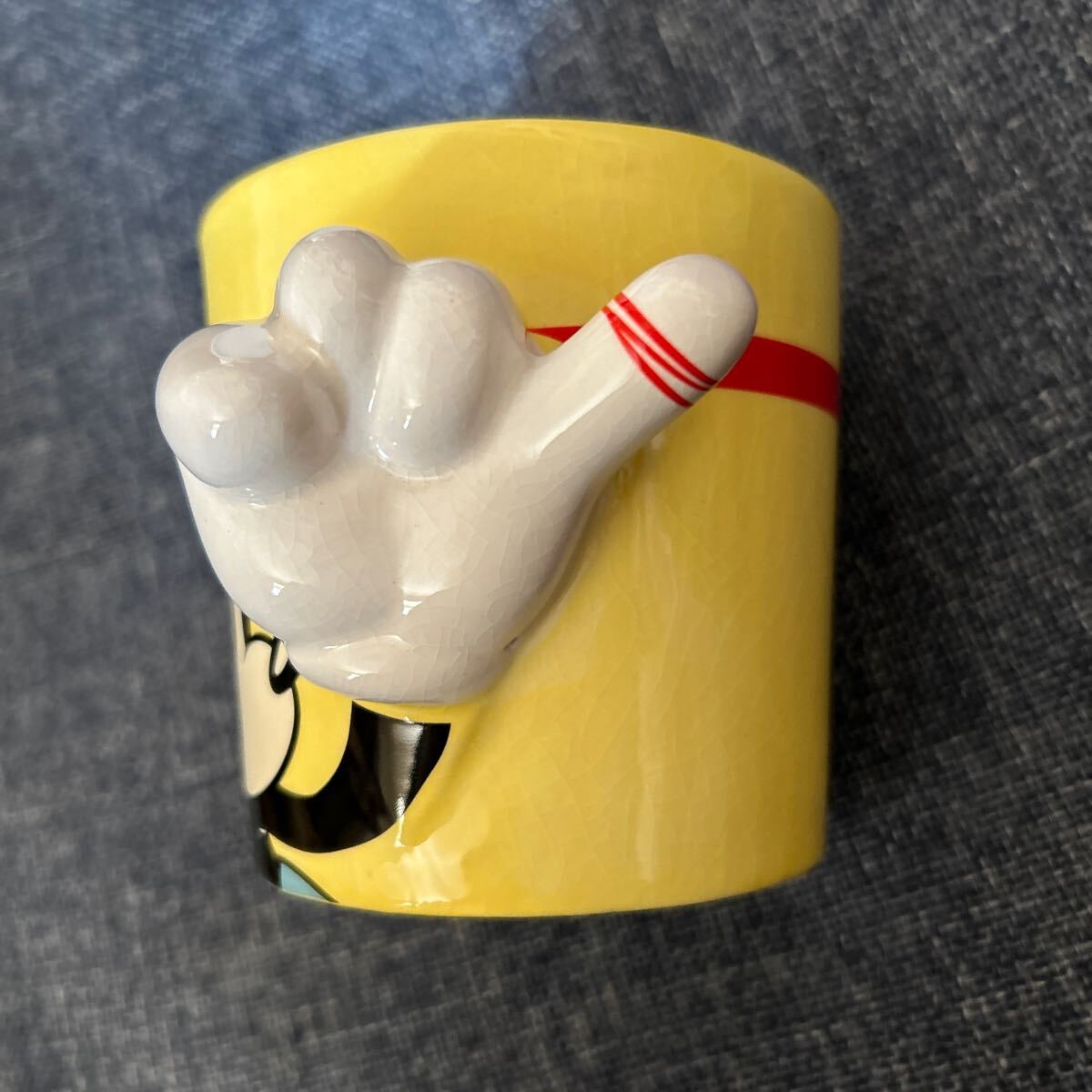 激レア　Disney ミッキーマウス&ミニーマウス 赤い糸　陶器　 ペアマグカップ　サンアート