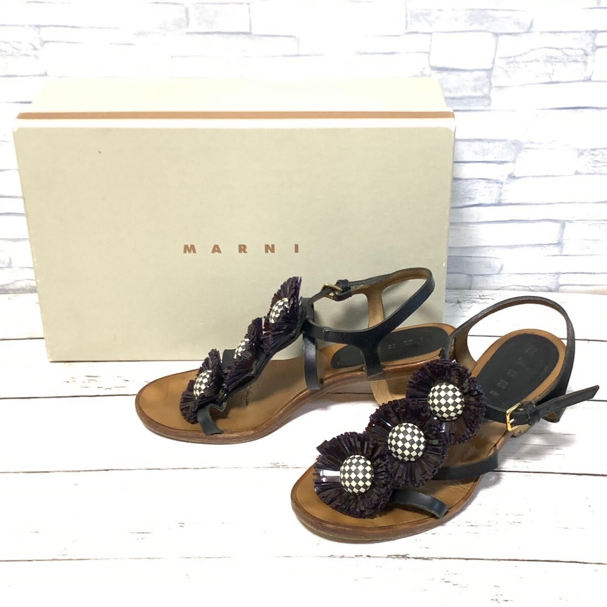R7483bL イタリア製 MARNI マルニ フラワーサンダル ウッドヒール レザーサンダル ブラウン系 レディース サイズ38 (24cm位) お花 おしゃれ