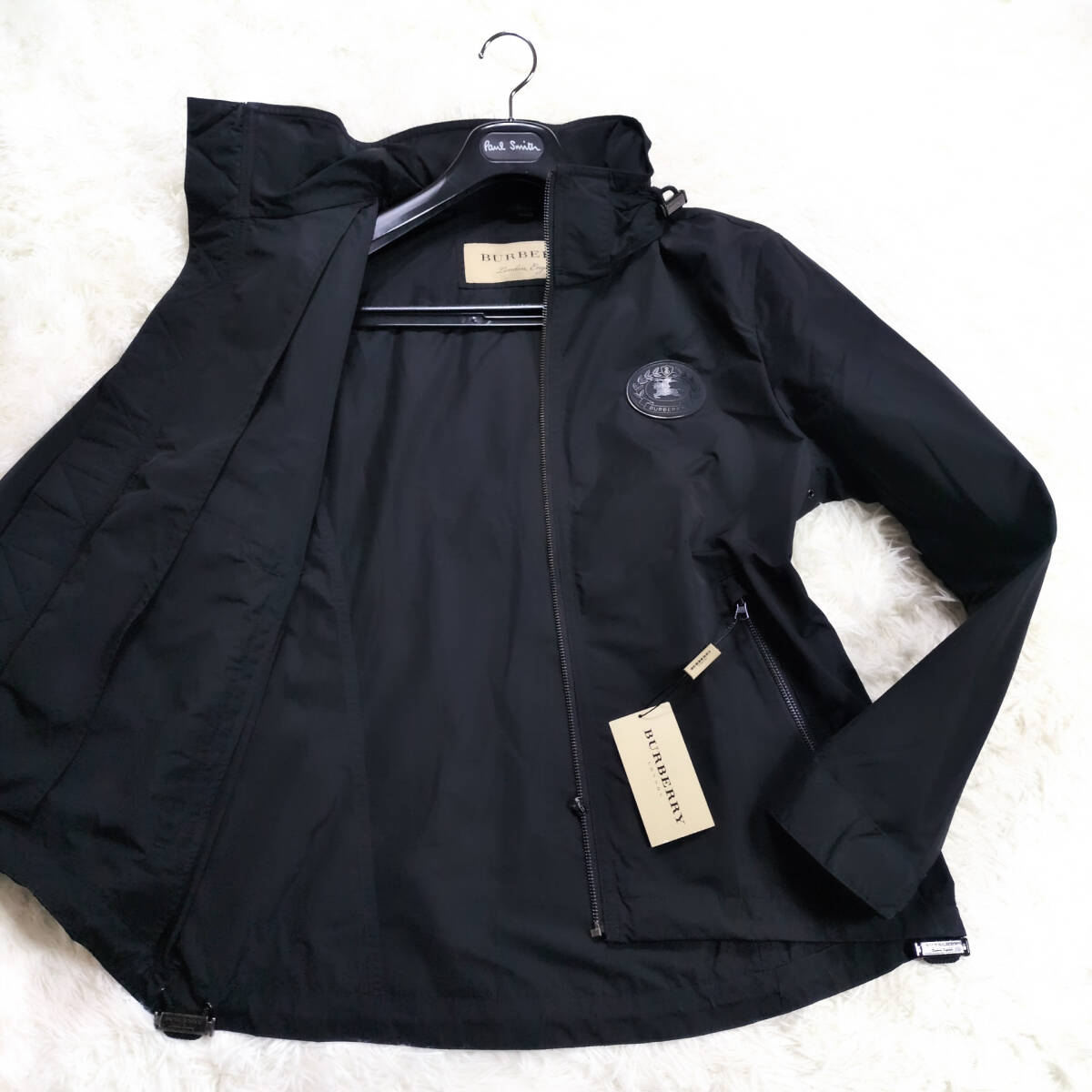 美品】Burberry London バーバリー ナイロン ジャケット 黒 - 牛革 美品】Burberry London バーバリー ナイロン ジャケット 黒 - 牛革