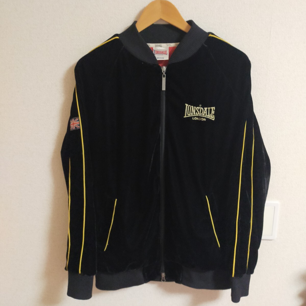 LONSDALE ロンズデール ベロアジャージ トラックジャケット M LONSDALE ロンズデール ベロアジャージ トラックジャケット M
