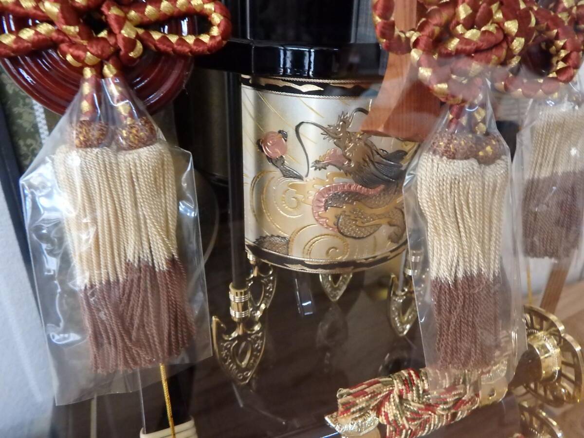 展示品特価】破魔弓18号 天然矢羽根使用 巾36cm 彫金飾り 展示品特価】破魔弓18号 天然矢羽根使用 巾36cm 彫金飾り