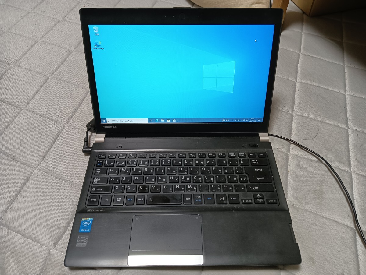 TOSHIBA R734/K / Core i5-4310M/メモリ4G/新品SSD 240G/13.3インチ/Windows 10/中古ノートパソコン Windows TOSHIBA R734/K / Core i5-4310M/メモリ4G/新品SSD 240G/13.3インチ/Windows 10/中古ノートパソコン Windows