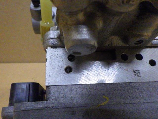 ノア DAA-ZWR80G ブレーキマスターASSY 47210-28070 47050-28010 ノア　ヴォクシー　80系　ハイブリッド　ZWR80 ブレーキ　マスターシリンダー　作動確認済み　送料無料