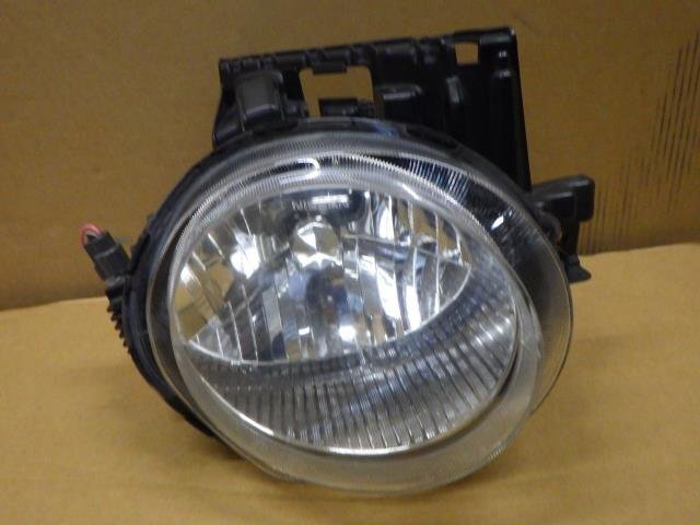 【岩手 盛岡発】中古 純正 日産 ジューク 前期 CBA-NF15 右ヘッドライト VALEO H015 HID 点灯OK くすみ有