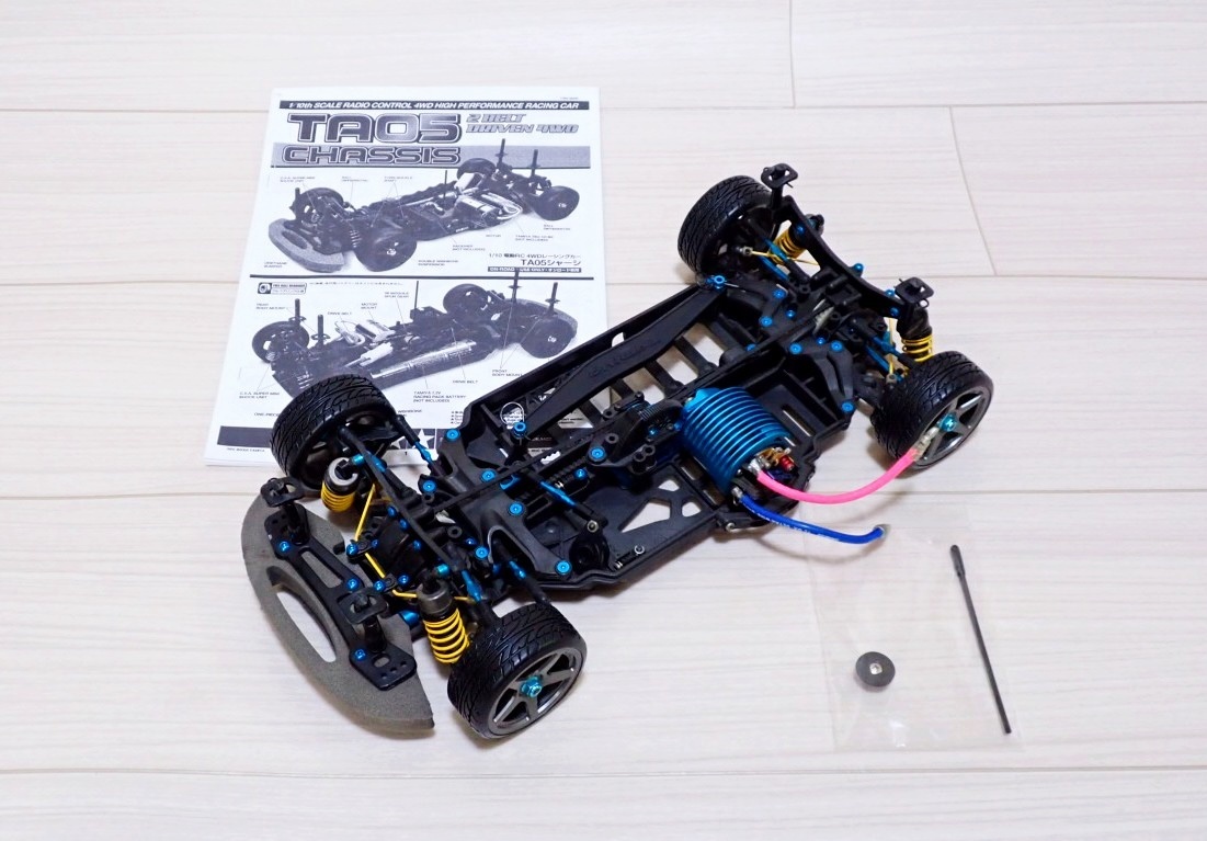 【上品】 タミヤ 1/10 TA05 ドリフト オプションパーツ多数付 シャーシ シャーシ