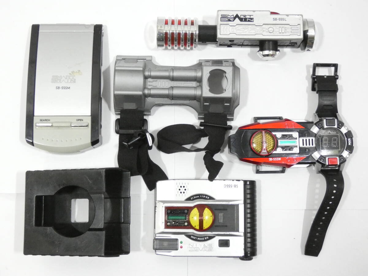 9205T/1円~ バンダイ 仮面ライダー555 ファイズ 変身ベルト 9205T/1円~ バンダイ 仮面ライダー555 ファイズ 変身ベルト