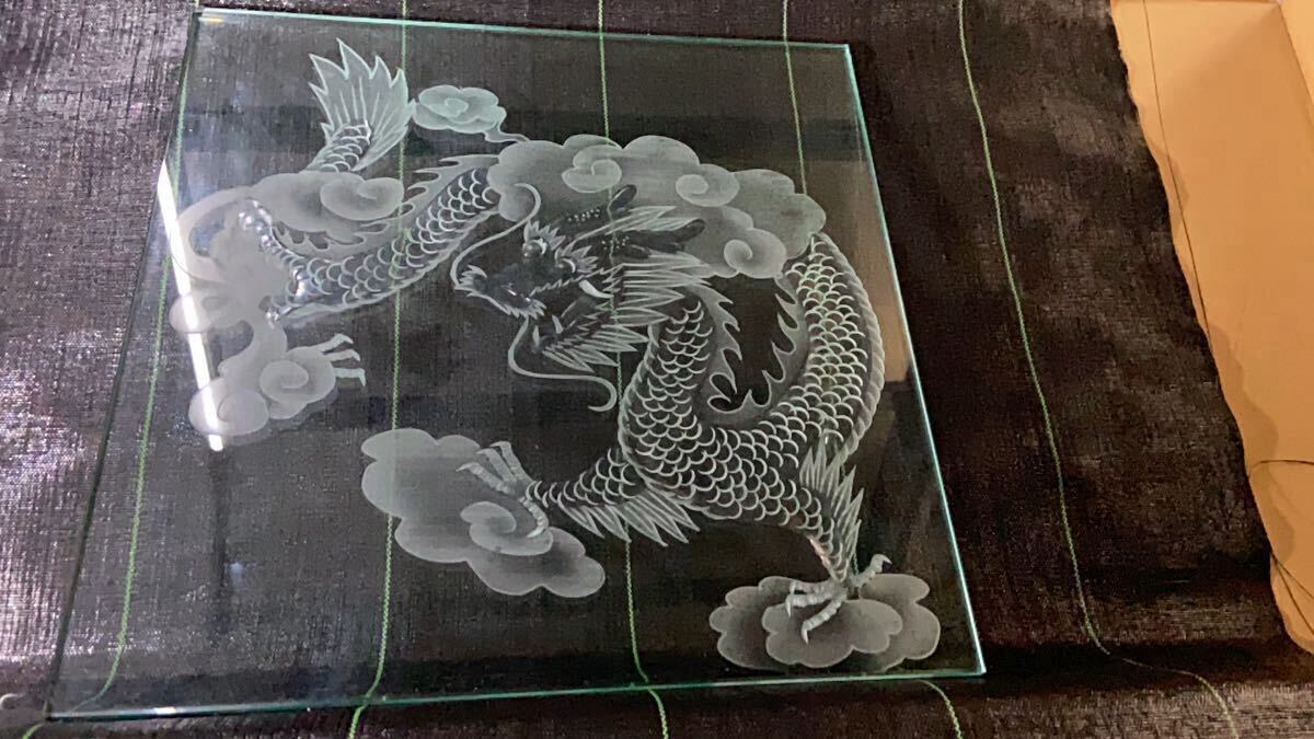 龍 鳳凰 エッチングガラス 50cm x 50cm x 12mm ガレージ 店舗 龍 鳳凰 エッチングガラス 50cm x 50cm x 12mm ガレージ 店舗