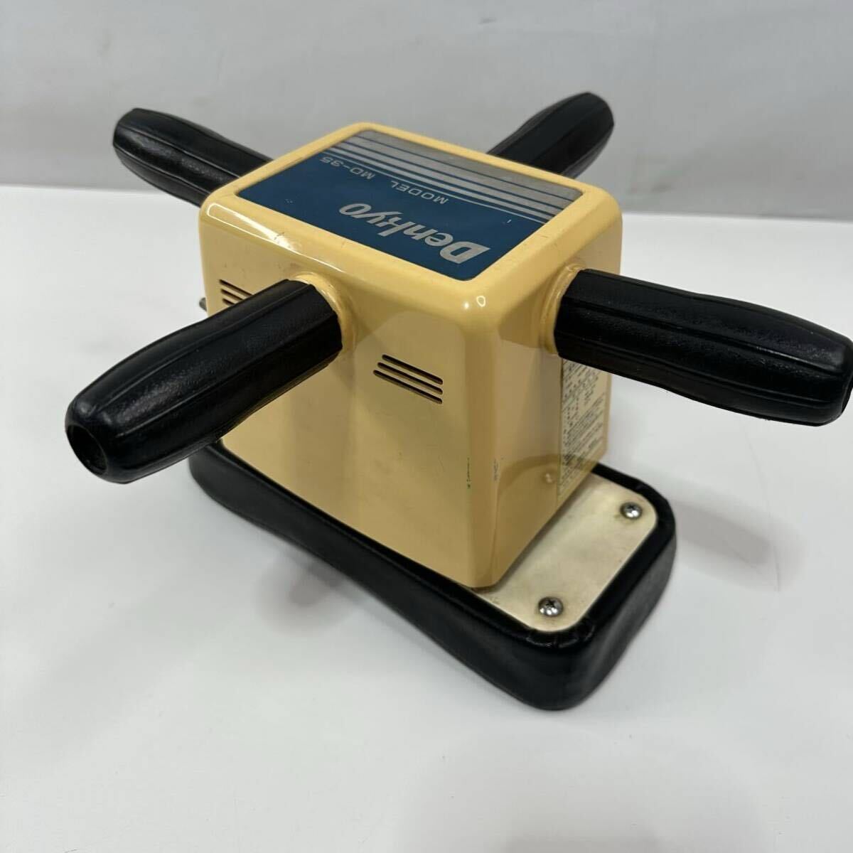 完動品】家庭用 電気マッサージ器 Denkyo 強弱 切り替 昭和